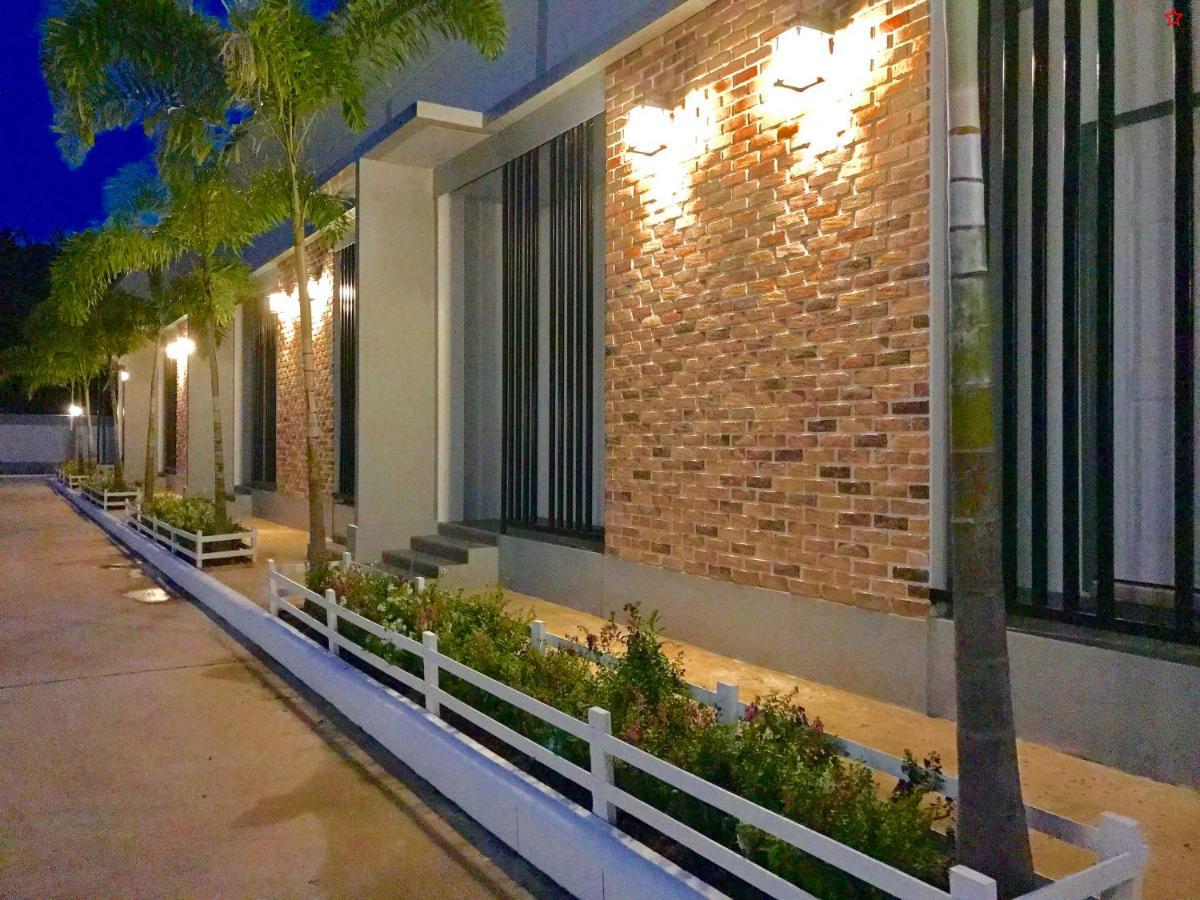 Baan Klangdao Resort Sattahip Dış mekan fotoğraf