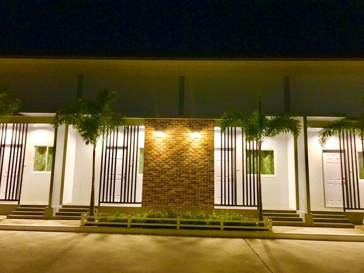 Baan Klangdao Resort Sattahip Dış mekan fotoğraf